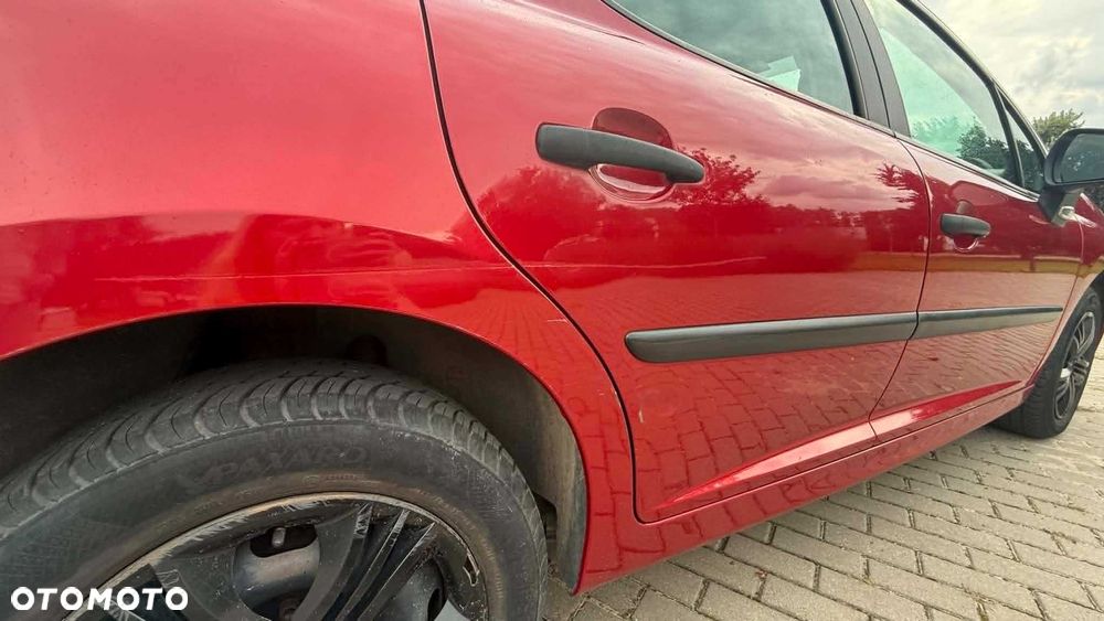 Peugeot 207 - 5