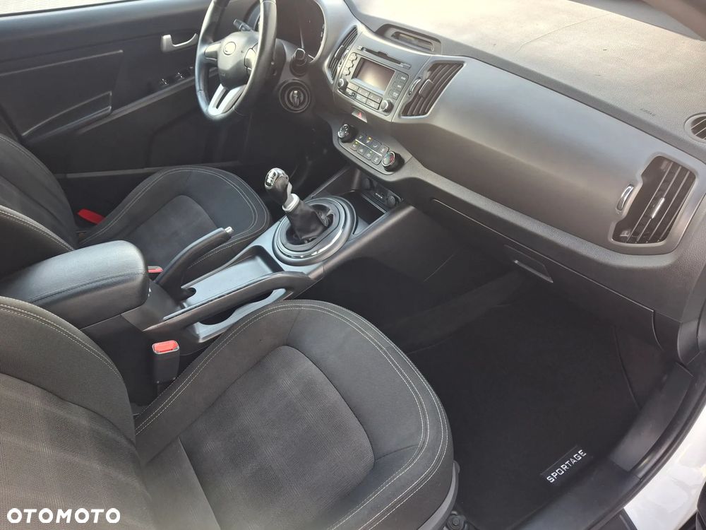 Kia Sportage 1.6 GDI 2WD Dream-Team Edition - 21