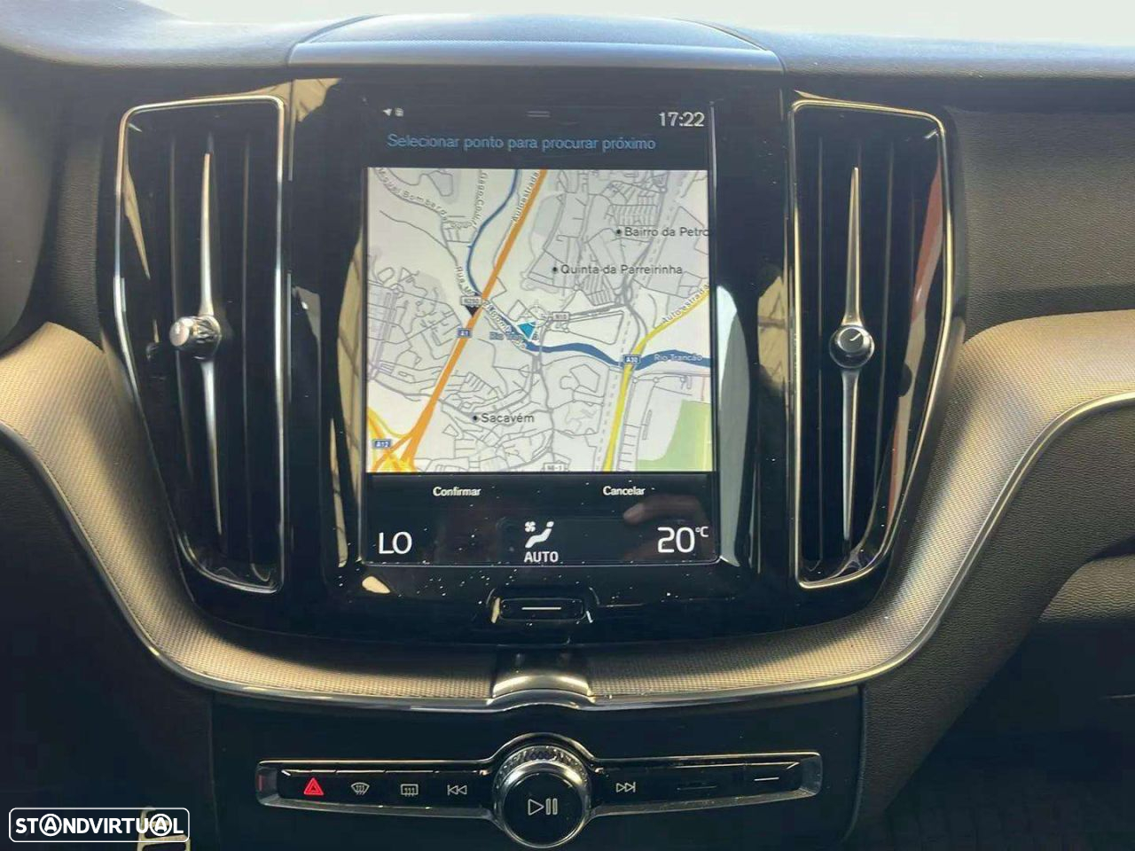 Volvo XC 60 2.0 T8 PHEV R-Design Expression AWD - 11