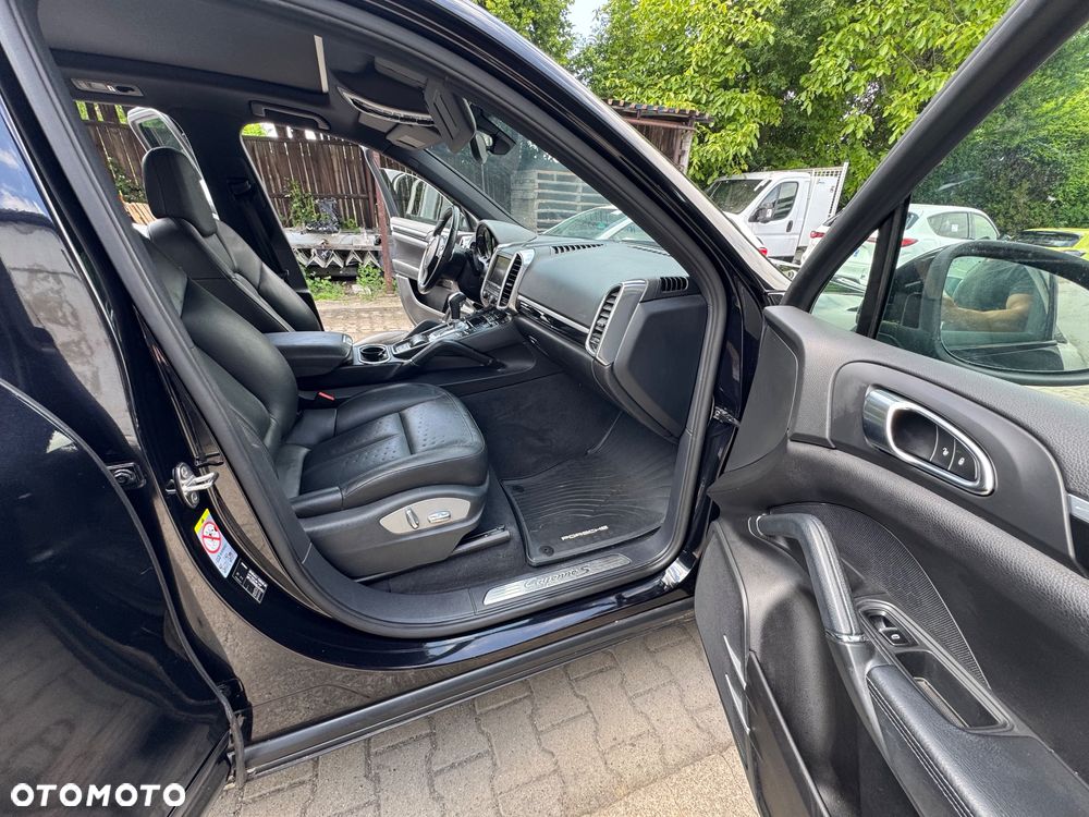 Porsche Cayenne S Tiptronic S - 5