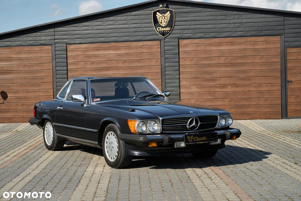 Mercedes-Benz SL - 1