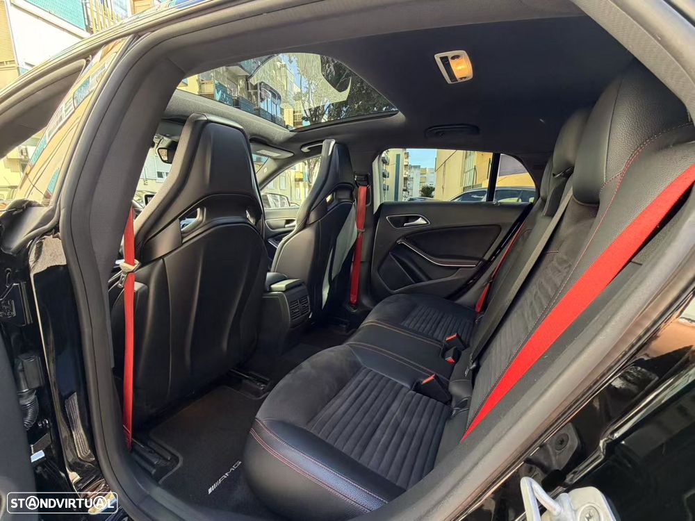 Mercedes-Benz CLA 45 AMG 4Matic 7G-DCT - 11
