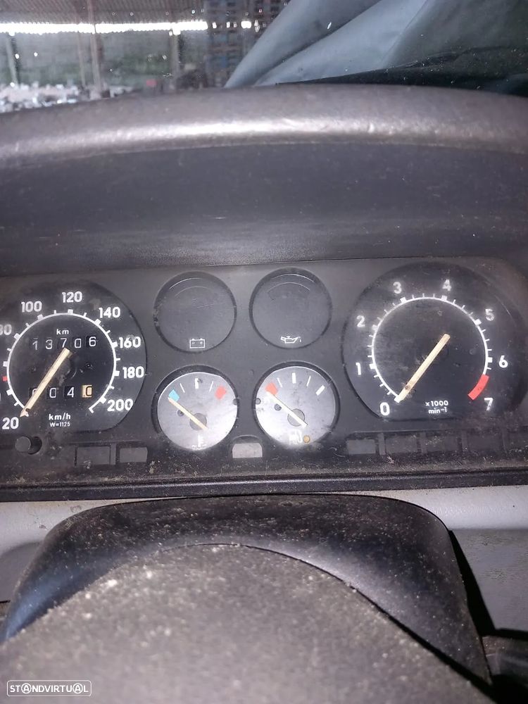 Opel Corsa 1.2 GL - 11