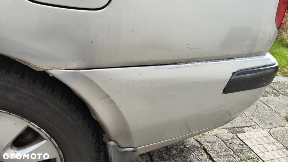 Mitsubishi Carisma 1.9 DID HP Comfort - 11