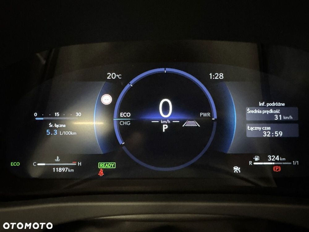 Lexus UX 2025