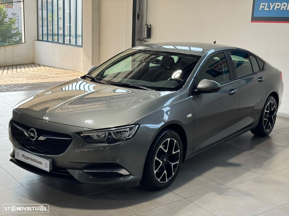 Opel Insignia Grand Sport 1.6 CDTi Business Edition — fotografia 3