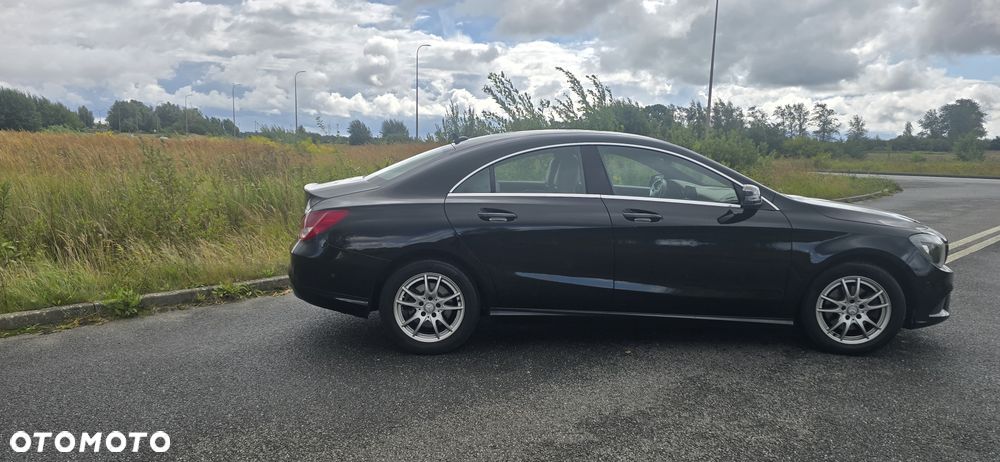 Mercedes-Benz CLA 200 - 9