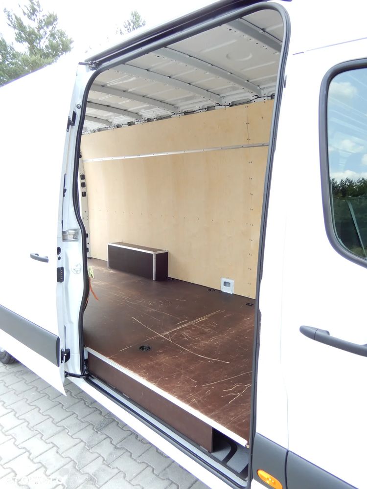 Mercedes-Benz SPRINTER 319 CDI 3.0 V6 190 KM Winda Załadowcza BÄR 600 Kg Udźwig Furgon Blaszak Maxi 4325 mm 1095 Kg Ładowności Wzmacniany Stan Jak Nowy UNIKAT MEGA OKAZJA POLECAM - 25