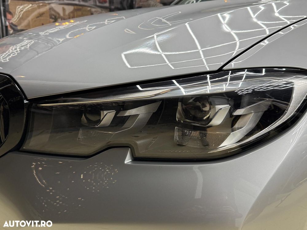 BMW Seria 3 320i AT - 7