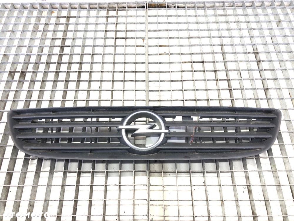 ATRAPA GRILL  OPEL ZAFIRA A nadwozie wielkoprzestrzenne (MPV) (T98) 1999 - 2005 2.0 DTI 16V (F75) 74 - 1