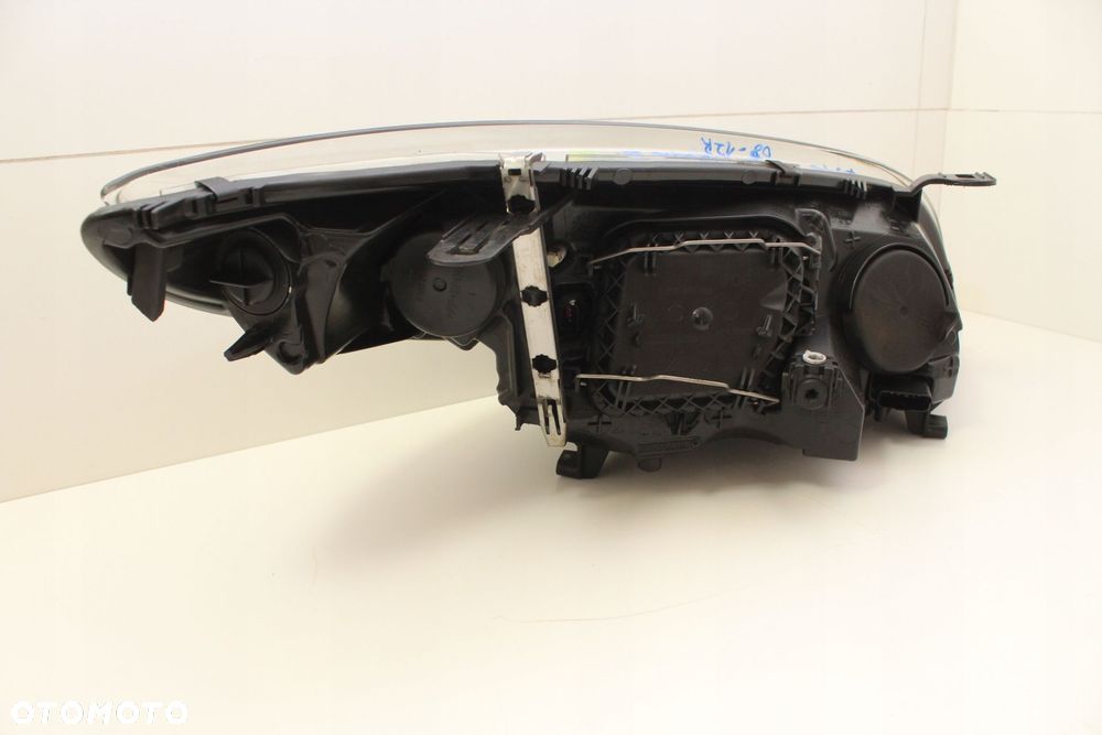 LAMPA LEWY PRZÓD RENAULT MEGANE III 3 08-12R - 8