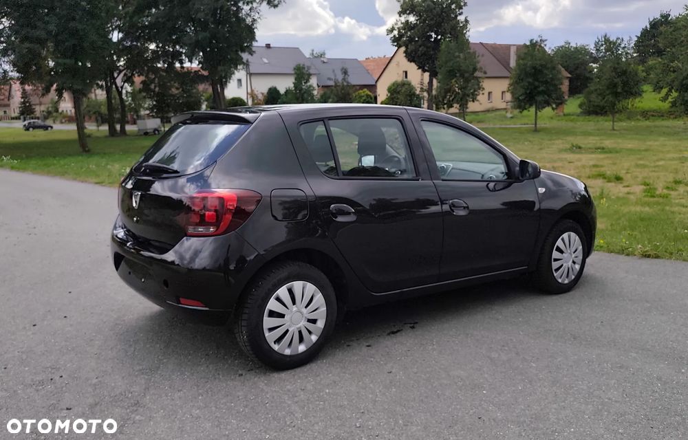 Dacia Sandero 1.2 16V Laureate - 6