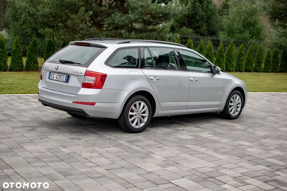 Skoda Octavia - 23