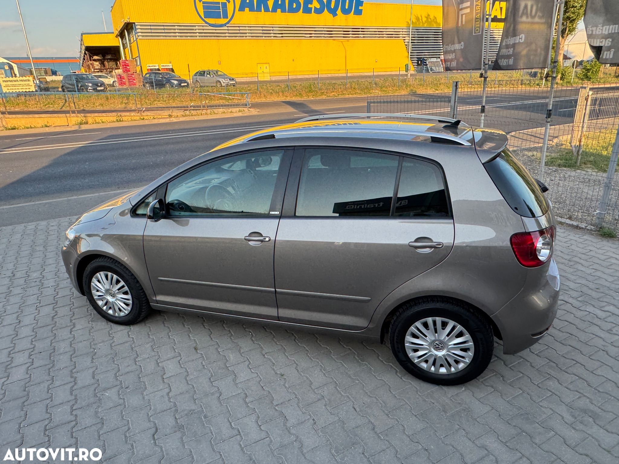 Volkswagen Golf 1.6 TDI DPF DSG MATCH - 14