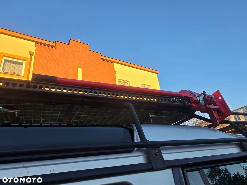 Land Rover Discovery - 19