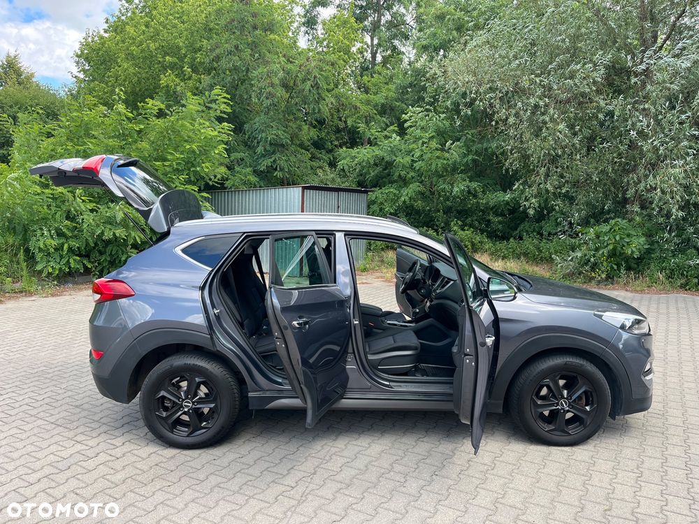 Hyundai Tucson 2.0 CRDI Comfort 4WD - 22