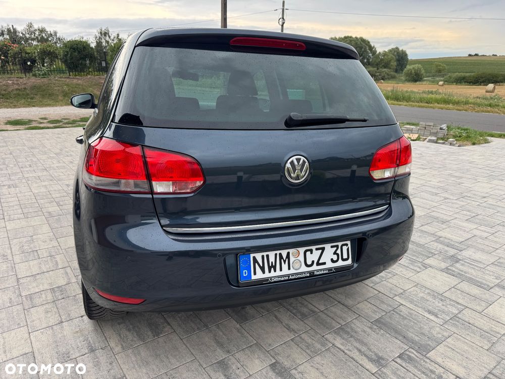 Volkswagen Golf - 4