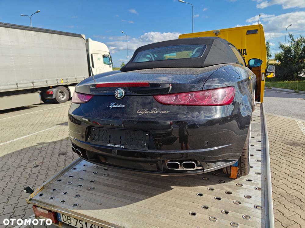 Alfa Romeo Spider 2.2 JTS 16V Exclusive - 3