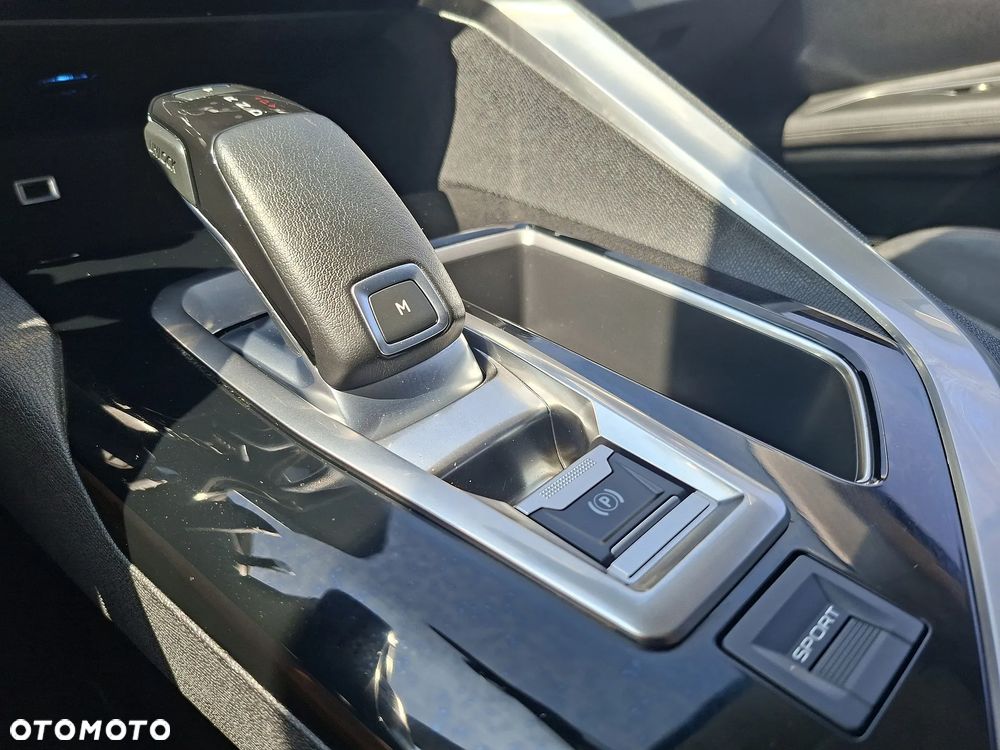 Peugeot 3008 - 13