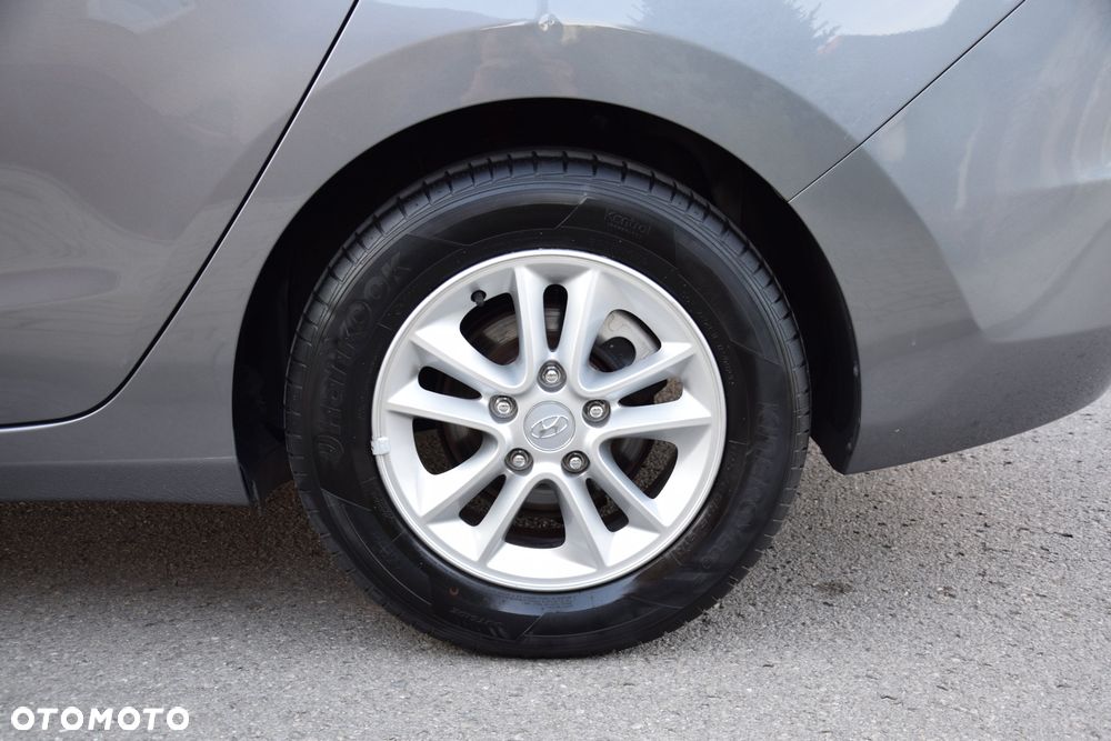 Hyundai i30 i30cw 1.4 Trend - 18