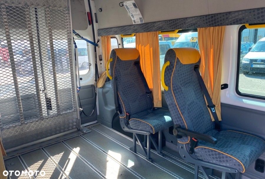 FORD Transit 2.2 TDCi 330 - Minibuss - Dla inwalidów - Pneumatyka - Rampa - 12