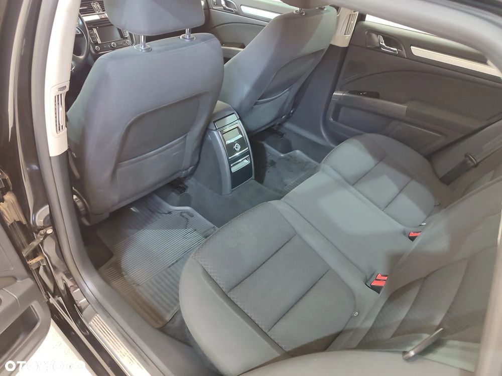 Skoda Superb 2.0 TDI Elegance - 19