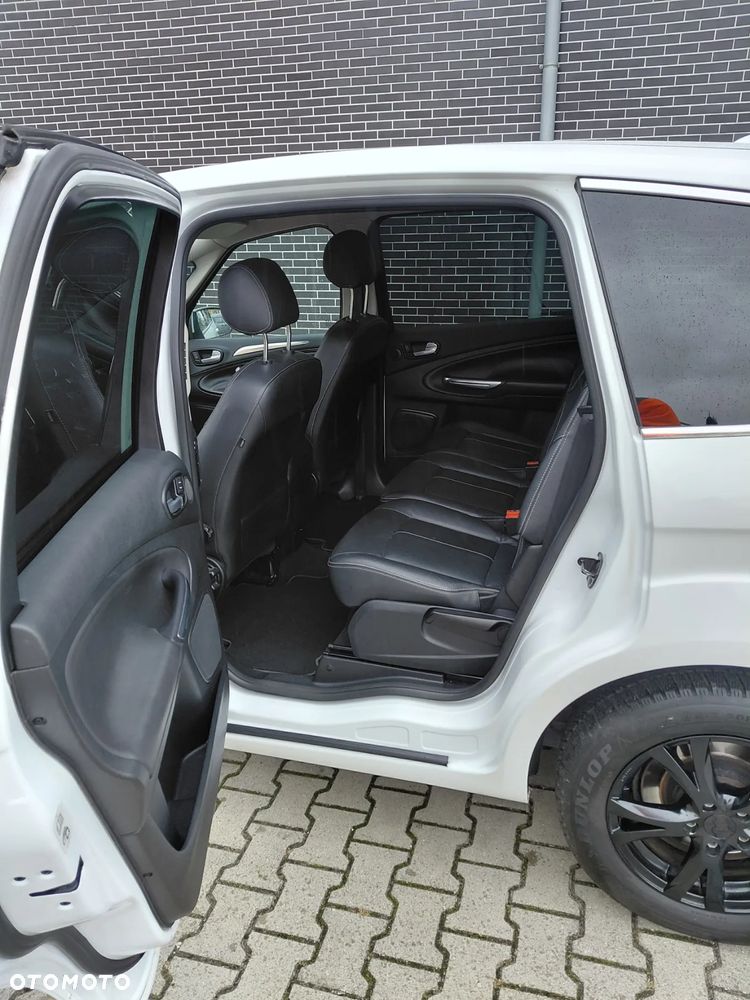 Ford S-Max 2.0 TDCi DPF Titanium X - 12