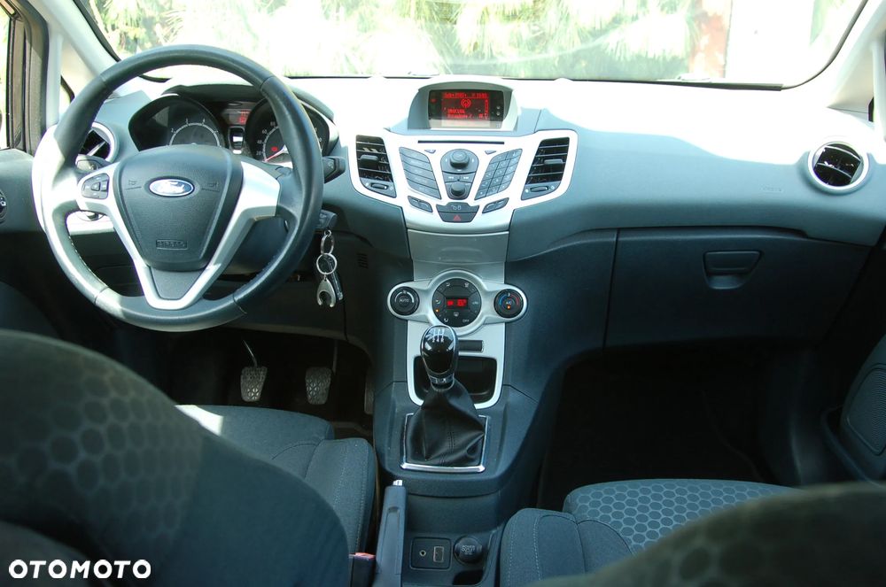 Ford Fiesta 1.4 Sport - 8