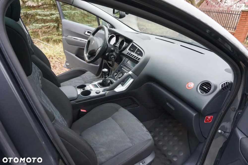 Peugeot 3008 155 THP Platinum - 4