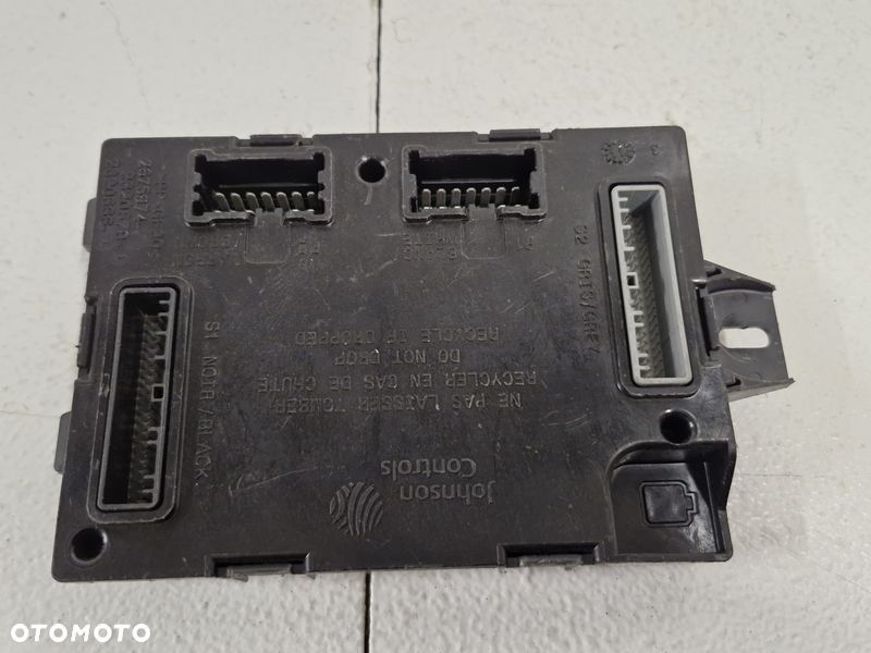 RENAULT CAPTUR 1 I STEROWNIK MODUŁ BCM T4 L4 284B18533R - 3