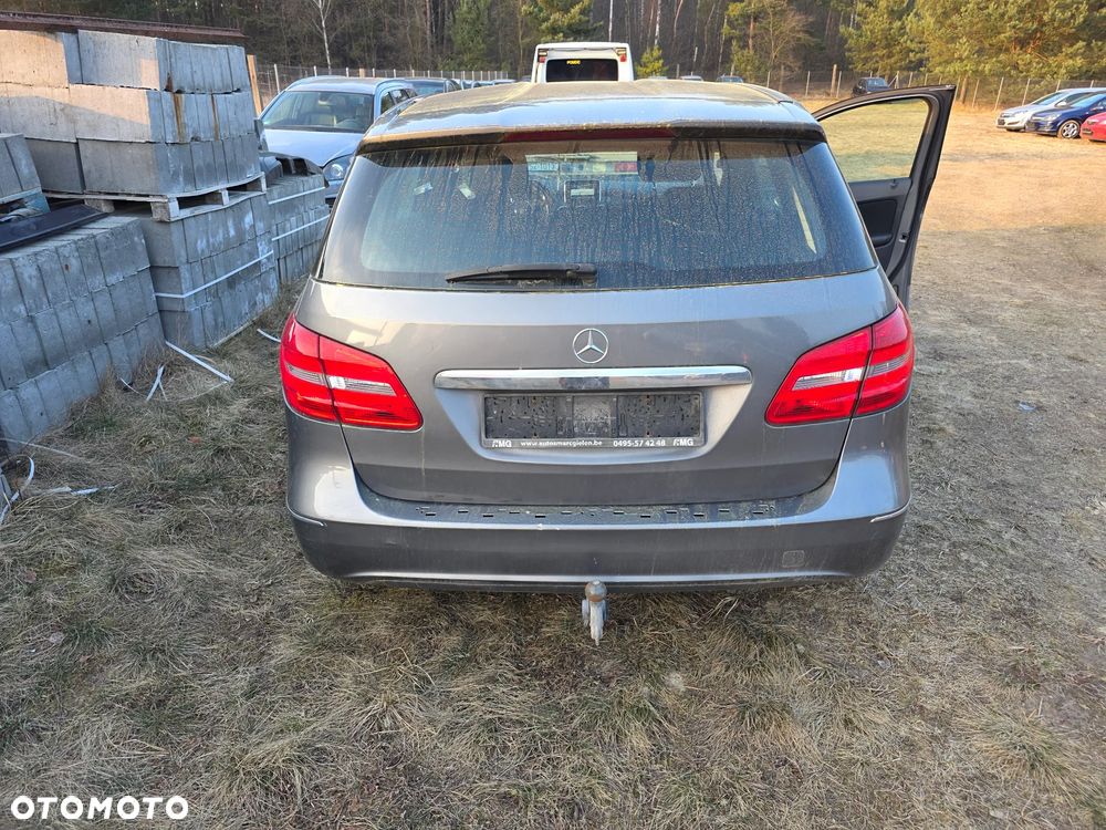 Mercedes-Benz Klasa B 180 CDI (BlueEFFICIENCY) - 5