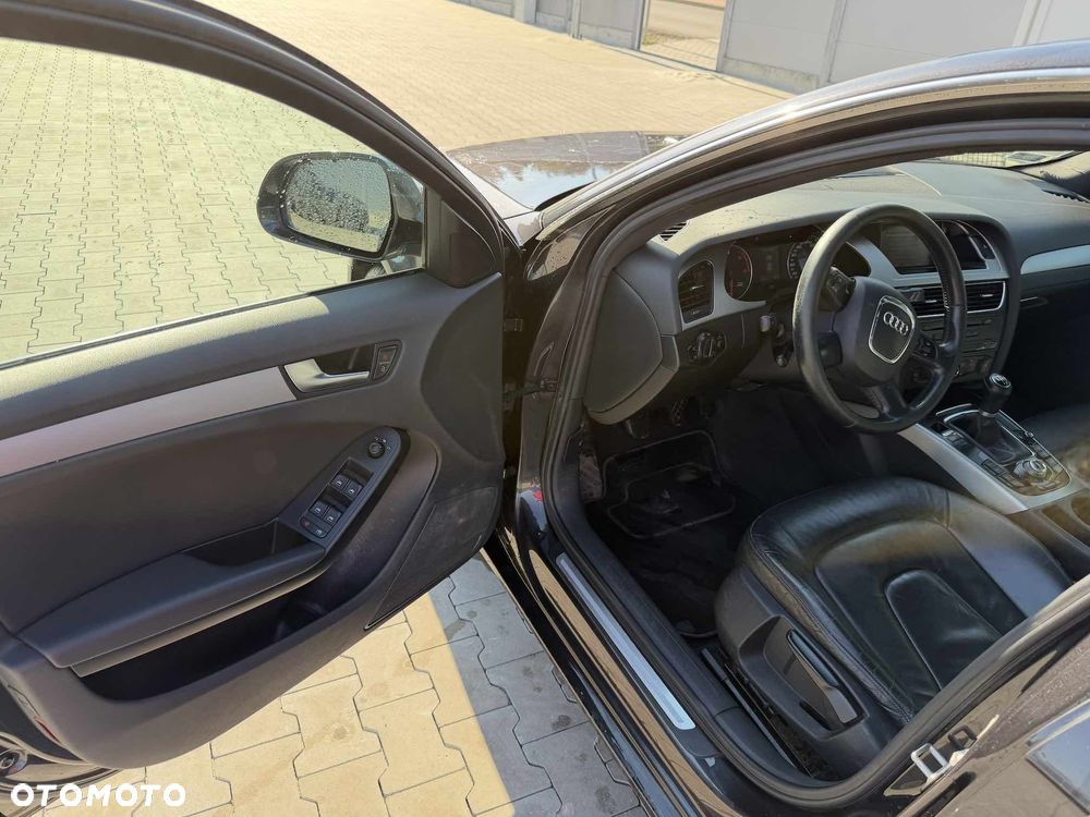 Audi A4 Avant - 19