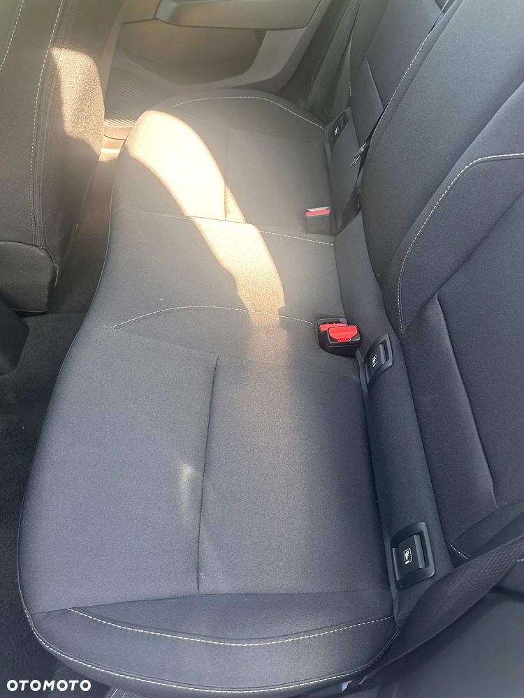 Renault Clio - 28