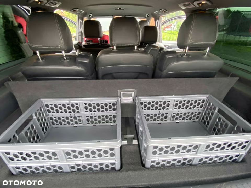 Mercedes-Benz Vito - 15