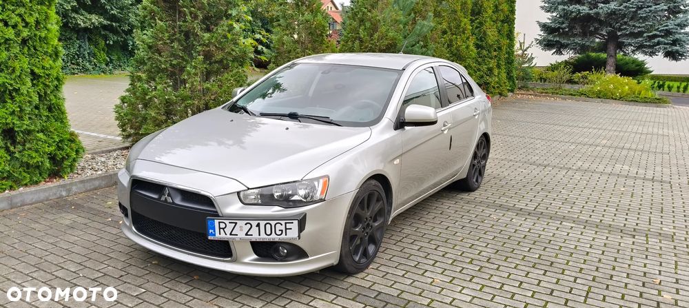 Mitsubishi Lancer - 15