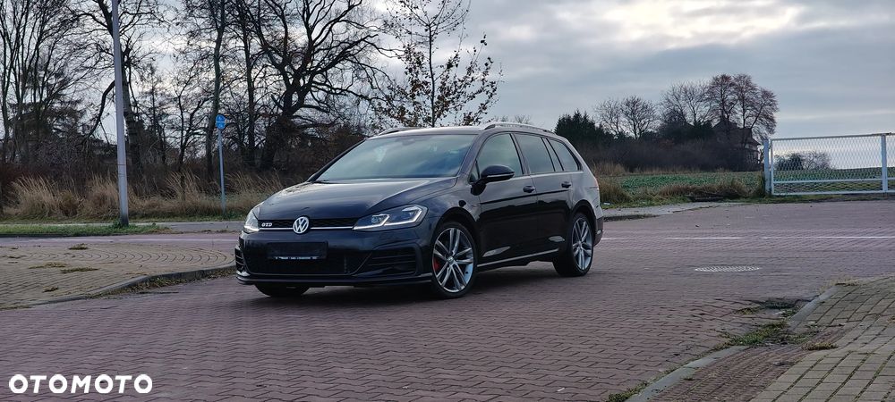 Volkswagen Golf GTD (BlueMotion Technology) DSG - 2