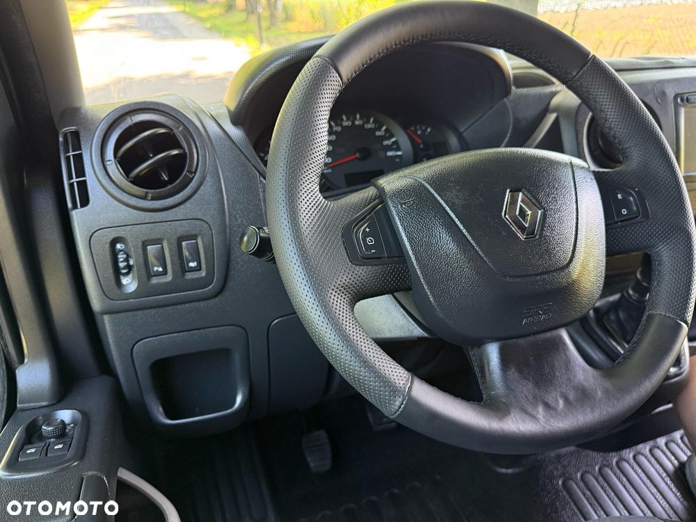 Renault Master - 29