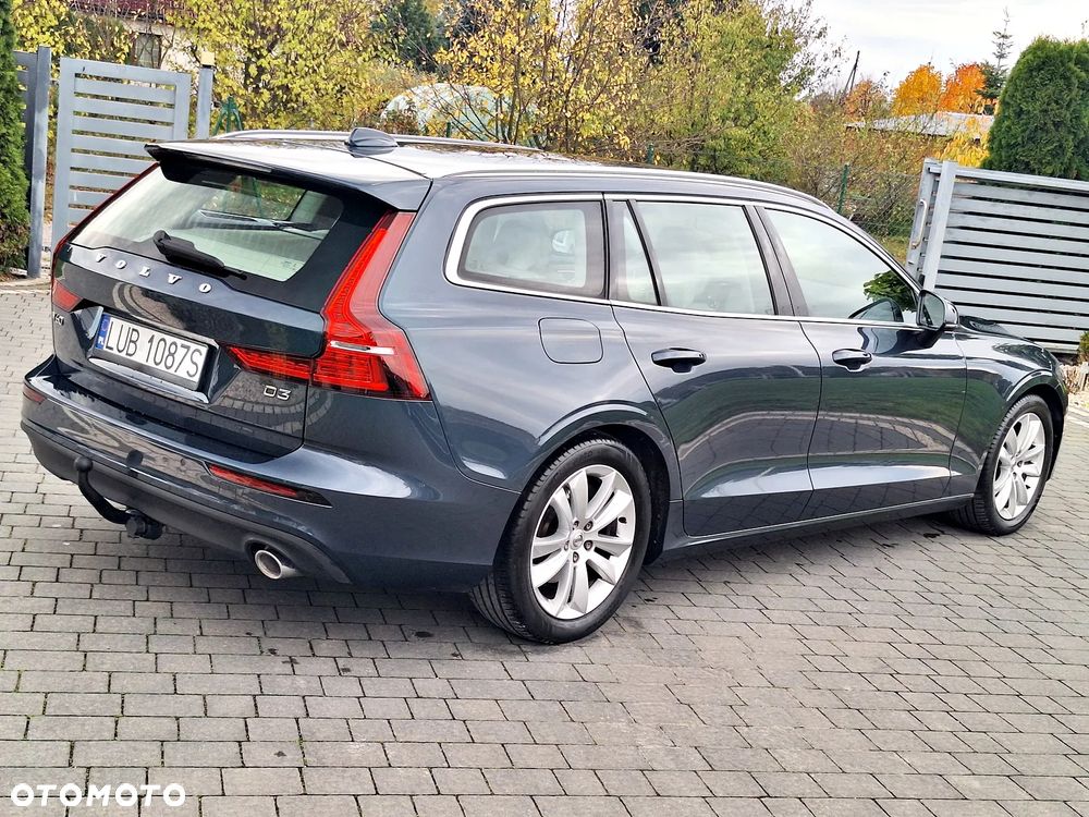 Volvo V60 D3 Momentum Core - 8