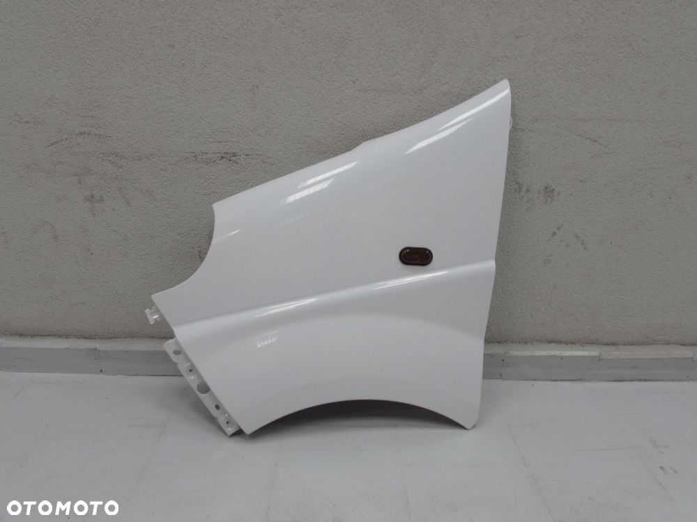 RENAULT TRAFIC VIVARO 01-14 BLOTNIK PRZOD LEWY BIALY JL9 - 1