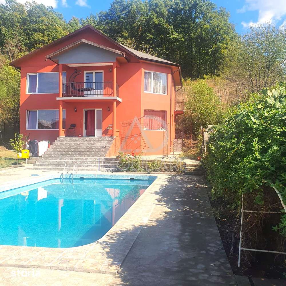 Casă modernă cu piscină | 5 camere | Teren 1.786 mp | Comision 0% - Imagine principală: 2/8