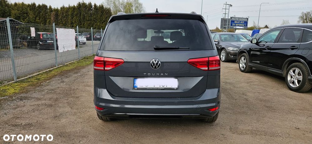 Volkswagen Touran 2.0 TDI BMT SCR Trendline - 5
