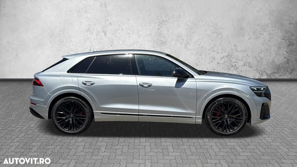 Audi Q8 - 6
