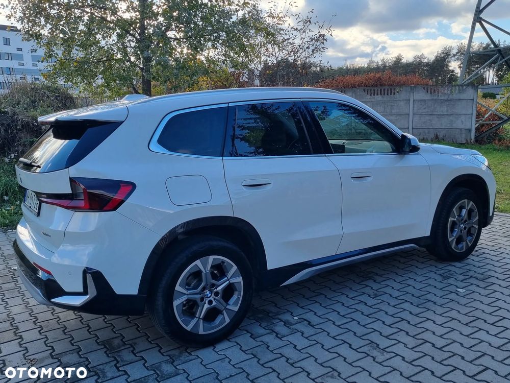 BMW X1 sDrive18i xLine - 8