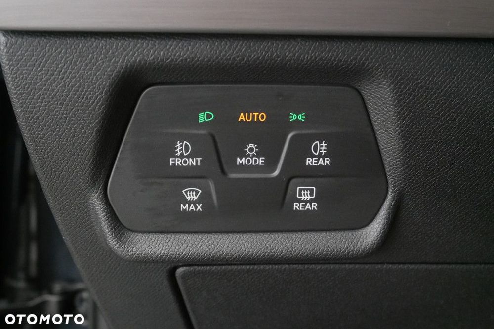 Seat Leon Sportstourer 1.5 TSI FR - 28