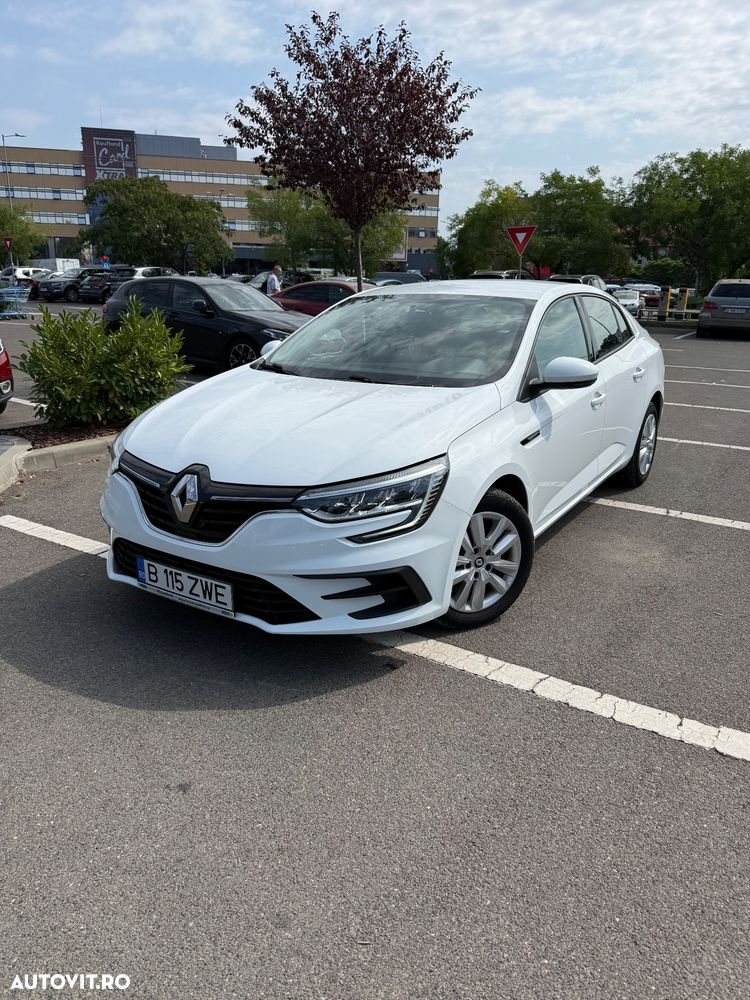RENAULT Megane