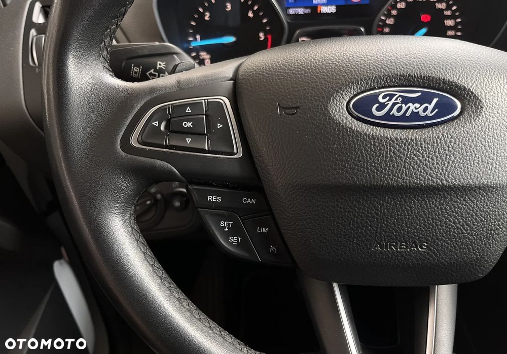 Ford Kuga 2.0 TDCi 4x4 Titanium - 13