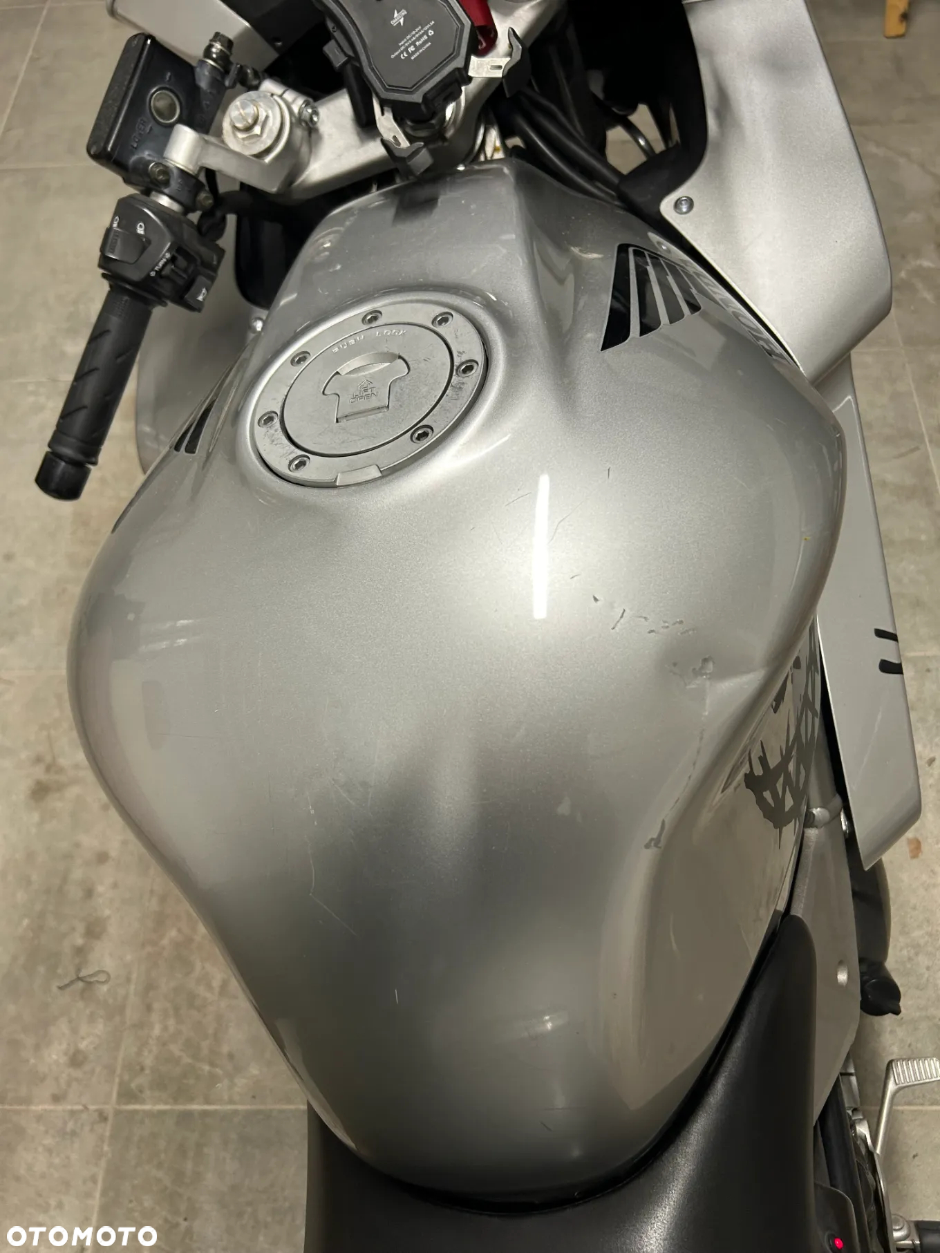Honda VFR - 22