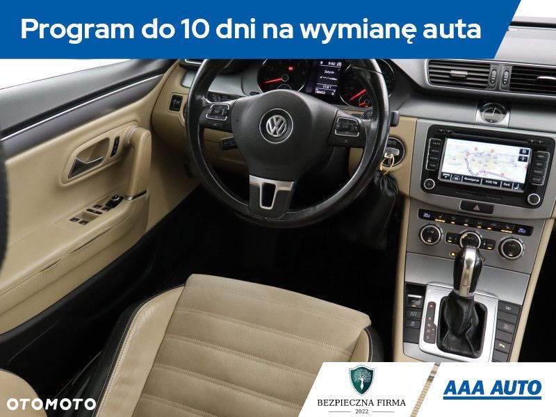 Volkswagen CC - 9