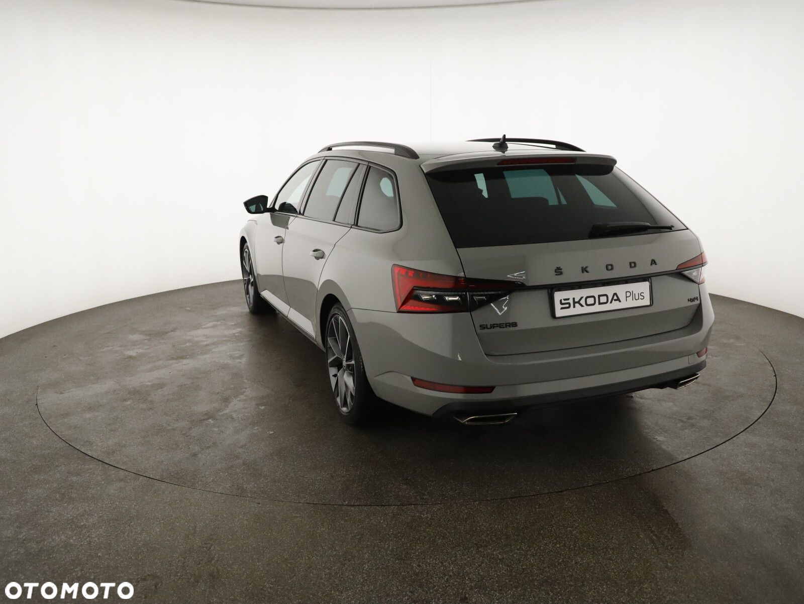 Skoda Superb 2.0 TSI 4x4 Sportline DSG - 27