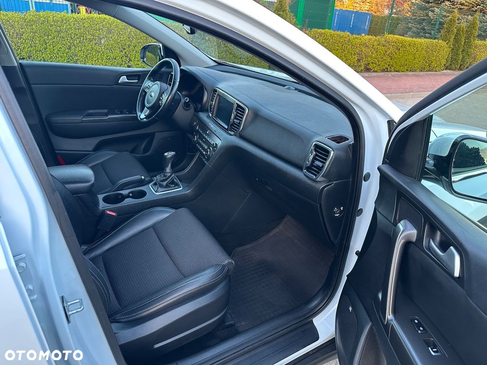Kia Sportage 1.7 CRDI 2WD Attract - 18
